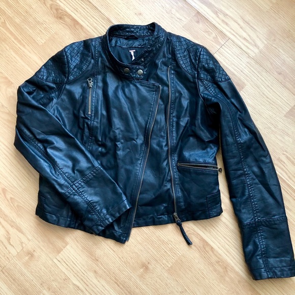 FREE PEOPLE Black Faux Leather Moto Jacket - Picture 1 of 2